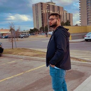 Meet your Posher, Vivek